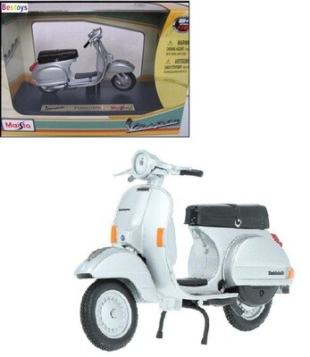 Maisto Diecast Model Vespa Scooter Collection P 150X P150X 1978 1/18 scale new in pack