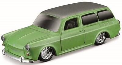 Maisto Design Series VW Volkswagen 1600 Squareback 1967 1/64 scale