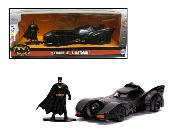 JADA Diecast Model Car Batman Batmobile + Figurine Movie Film TV 1/32 scale new in pack