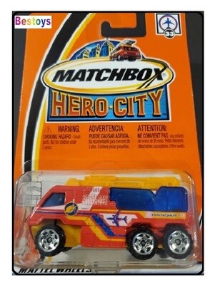 Matchbox Diecast Model Car 2003 No 33 Airport Fire Pumper Fire Truck new in pack