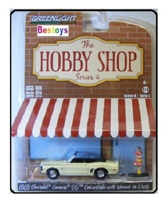 Greenlight Diecast Model Car Hobby Shop Chevy Chevrolet Camaro SS 1969 + woman figure 1/64 scale new in pack
