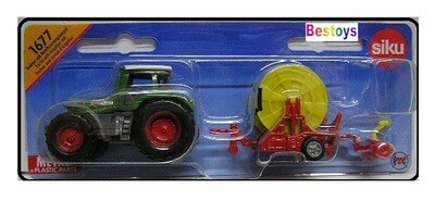 SIKU Diecast Model 1677 Fendt Vario Favorit Tractor &amp; Irrigation reel trailer 1/64 scale new in pack