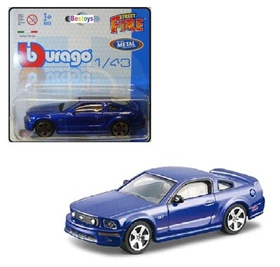 Burago Diecast Model Car Ford Mustang GT 2006 1/43 scale