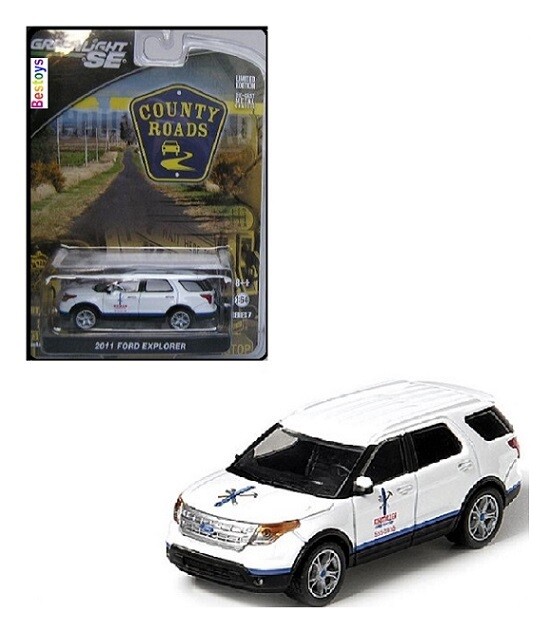 Greenlight Diecast Model Car County Roads Ford Explorer 2011&quot;KH Miller Construction&quot; 1/64 scale new in pack