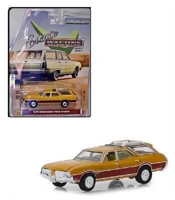 Greenlight Diecast Model Car Estate Wagons Oldsmobile Vista Cruiser 1970 1/64 scale new in pack