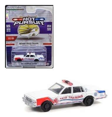 Greenlight Diecast Model Car Hot Pursuit Police Chevy Chevrolet Caprice 1987 Ontario Police College 1/64 scale new in pack