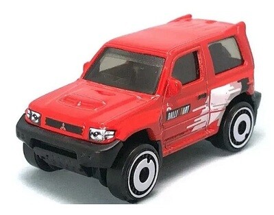 Hot Wheels 2023 175/250 Mitsubishi Pajero Evolution Mud Studs