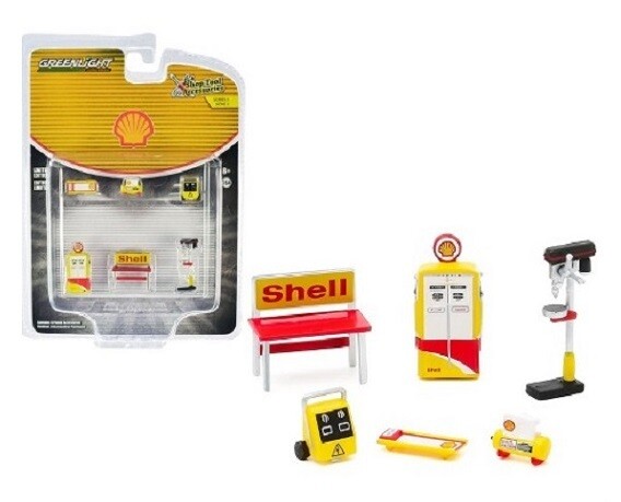 Greenlight Model Accessory Set Garage Workshop Tools Diorama &quot;Shell&quot; Pump Compressor Workbench Drill 1/64 scale new in pack