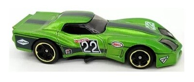 Hot Wheels Hotwheels 2022 21/250 Chevy Chevrolet Corvette Greenwood 1976 No 22 Contoured 1/64 scale