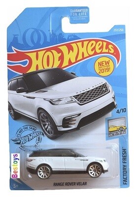 Hotwheels Hot Wheels Diecast Model Car First Edition 2022 134/250 Barbie Extra Car Tooned
