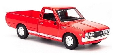Maisto 31522 Datsun 620 Pickup 1973 1/24 scale