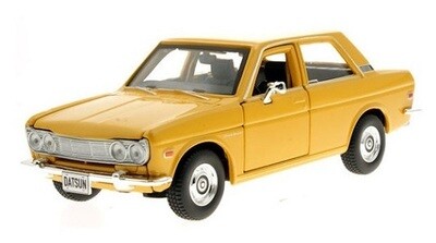 Maisto Diecast Model Car 31518 Datsun 510 1971 1/24 scale