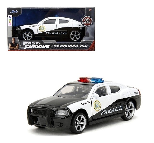 JADA Diecast Model Car 33666 Dodge Charger 2006 Police Fast &amp; Furious Movie Film TV 1/32 scale