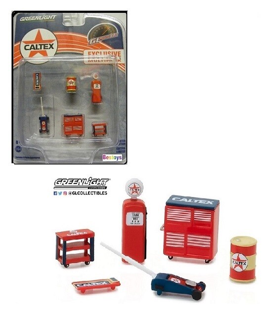 Greenlight Model Accessory Set Garage Workshop Tools Diorama &quot;Caltex&quot; Tool chest Trolley jack Gas pump 1/64 scale