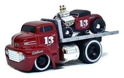 Maisto Muscle Machines Diecast Model Car Transport Ford COE Flatbed Recovery Truck 1950 + Ford Roadster 1932 No 13 1/64 scale
