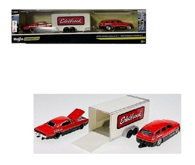 Maisto Diecast Model Car Design Series Team Hauler Dodge Magnum RT 2006 + Dodge Charger RT 1969 + enclosed trailer 1/64 scale
