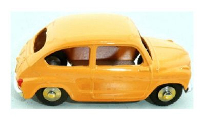 Hachette Mercury Diecast Model Car Collection Fiat 600 Berlina 1/43 scale