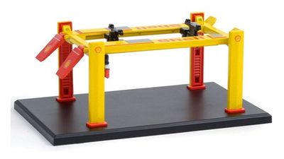 Greenlight Diecast Model Accessory Diorama Garage Workshop Four Post Lift "Shell" 1/64 scale
