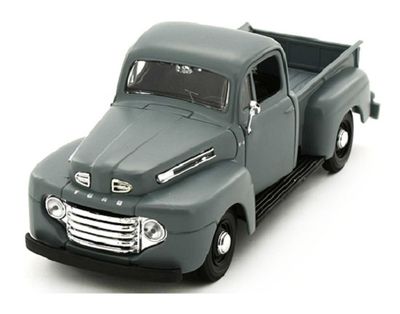 Maisto Diecast Model Car 31935 Ford F 1 F1 Pickup 1948 1/25 scale
