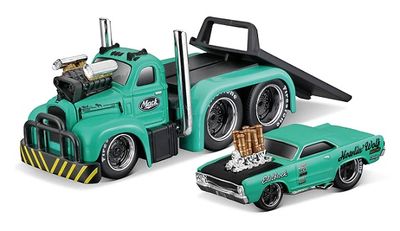 Maisto Muscle Machines Diecast Model Car Transport Mack B 61 B61 Flatbed Truck 1953 + Dodge Dart Hemi Gasser 1968 1/64 scale