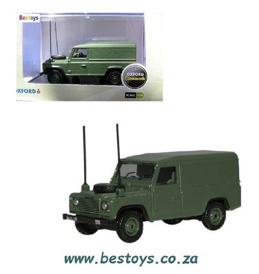 Oxford Diecast Model Car DEF003 Land Rover Defender 110 Hard top Military OO 1/76 railway scale