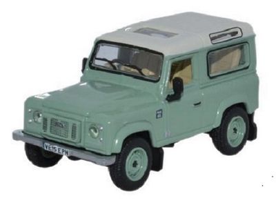 Oxford Diecast Model Car LRDF007HE Land Rover Defender 90 Stationwagon Heritage Release 1/76 OO railway scale