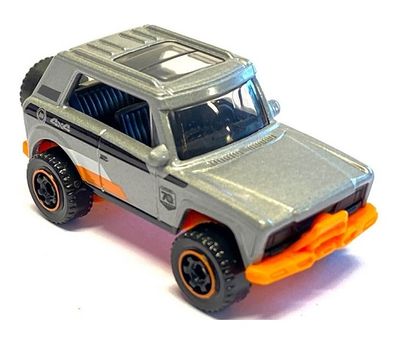 Matchbox Diecast Model Car 2023 62/100 MBX Field Car 70th Anniversary