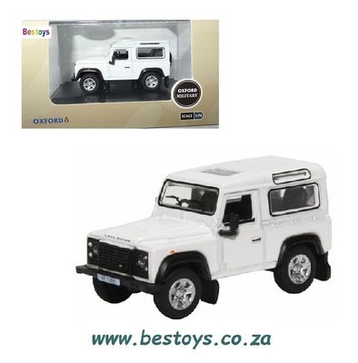 Oxford Diecast Model Car LRDF012 Land Rover Defender 90 Stationwagon 1/76 OO railway scale