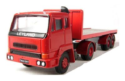 Base Toys LR-X1 Leyland Roadtrain Articulated Flatbed Truck