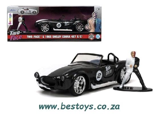 JADA Diecast Model Car33091 Hollywood Shelby Cobra 427 SC 1965 + Two Face Figurine DC 1/32 scale