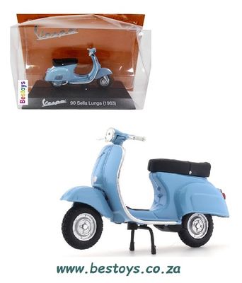 Vespa Piaggio Diecast Model Scooter Collection Vespa 90 Sella Lunga 1963 1/18 scale