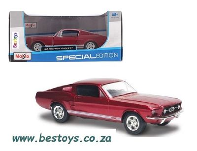 Maisto Model Car 31260 Ford Mustang GT 1967 1/24 scale