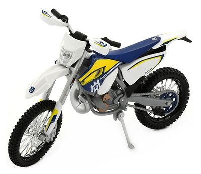 Maisto Motorbike Bike Model Husqvarna FC 450 FC450 Scrambler 1/18 scale