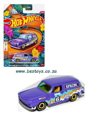 Hot Wheels Spring 2023 VW Volkswagen Squareback Custom 1969 No 6 Target Exclusive