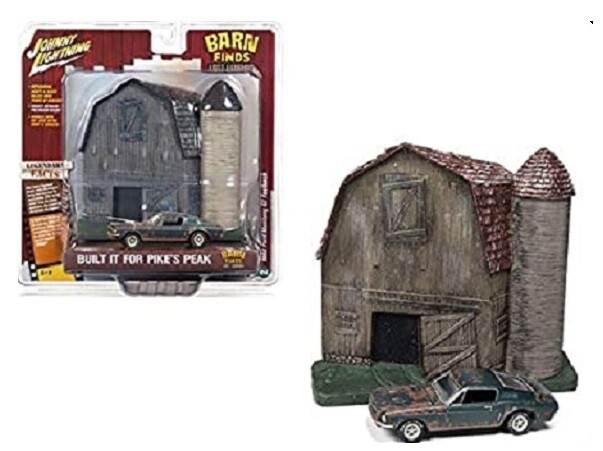 Johnny Lightning Barn Finds Ford Mustang GT Fastback 1968 + Resin Barn Diorama 1/64 scale