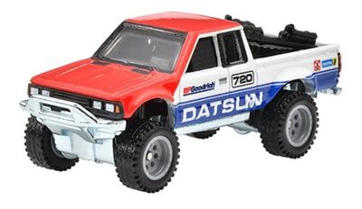 Hot Wheels Car Culture Terra Trek Datsun King Cab Baja Custom