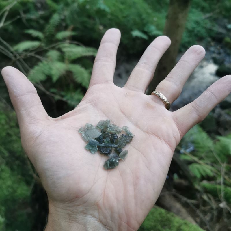 Moldavite 6g Konvolut -Raritäten, Mineralien, Kristalle, Edelsteine, Rohsteine Moldavite 6g Konvolut -Raritäten, Mineralien, Kristalle, Edelsteine, Rohsteine