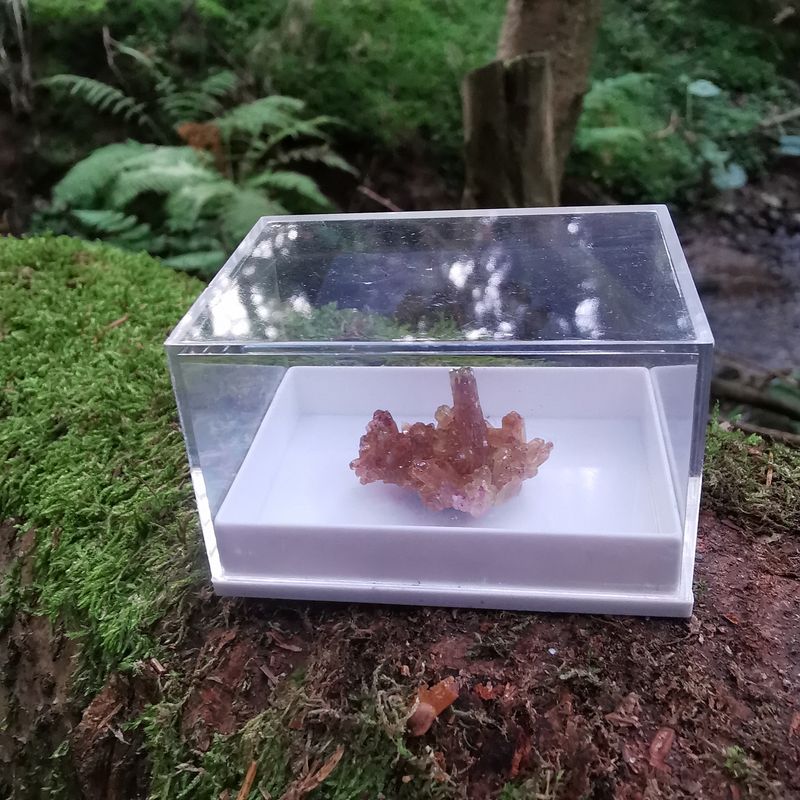 Vesuvian/ Vesuvianit -Mineralien , Kristalle, Raritäten