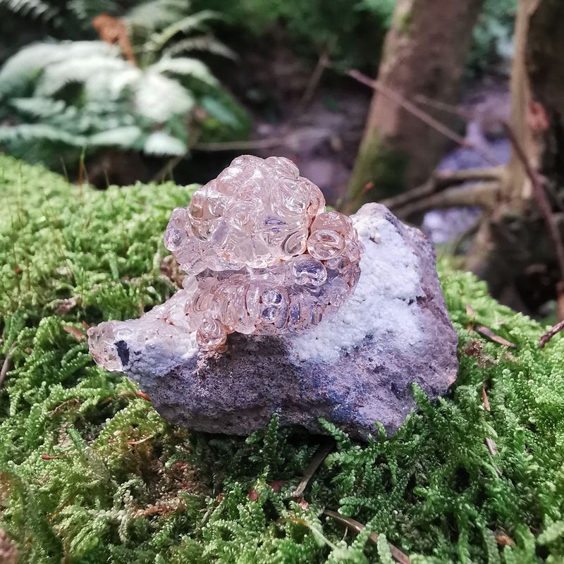 Hyalit-Mineralien, Kristalle, Raritäten