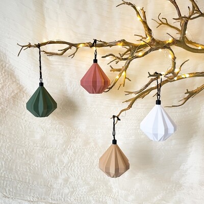 ORIGAMI Ornament - Diamond