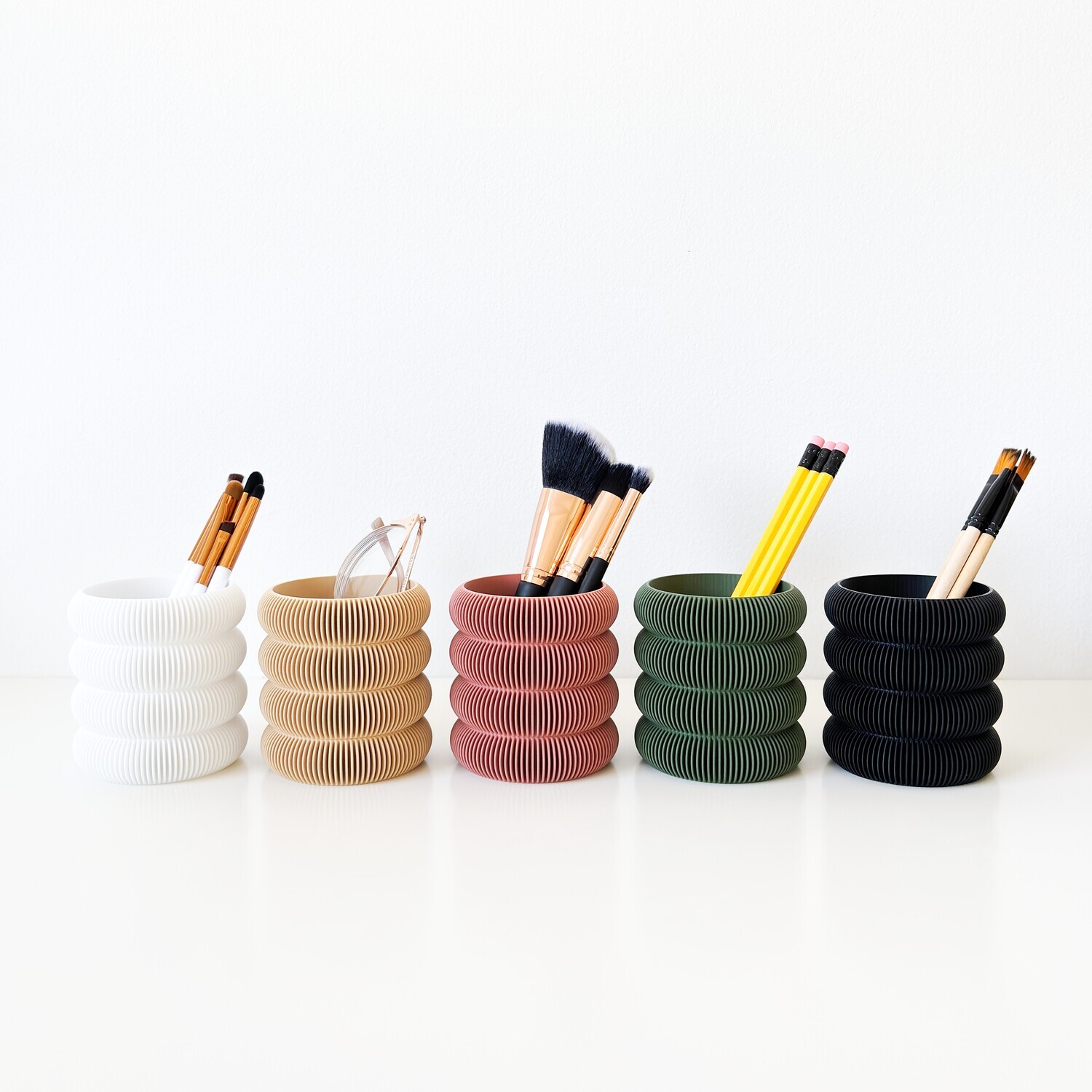 CURV Pen Holder