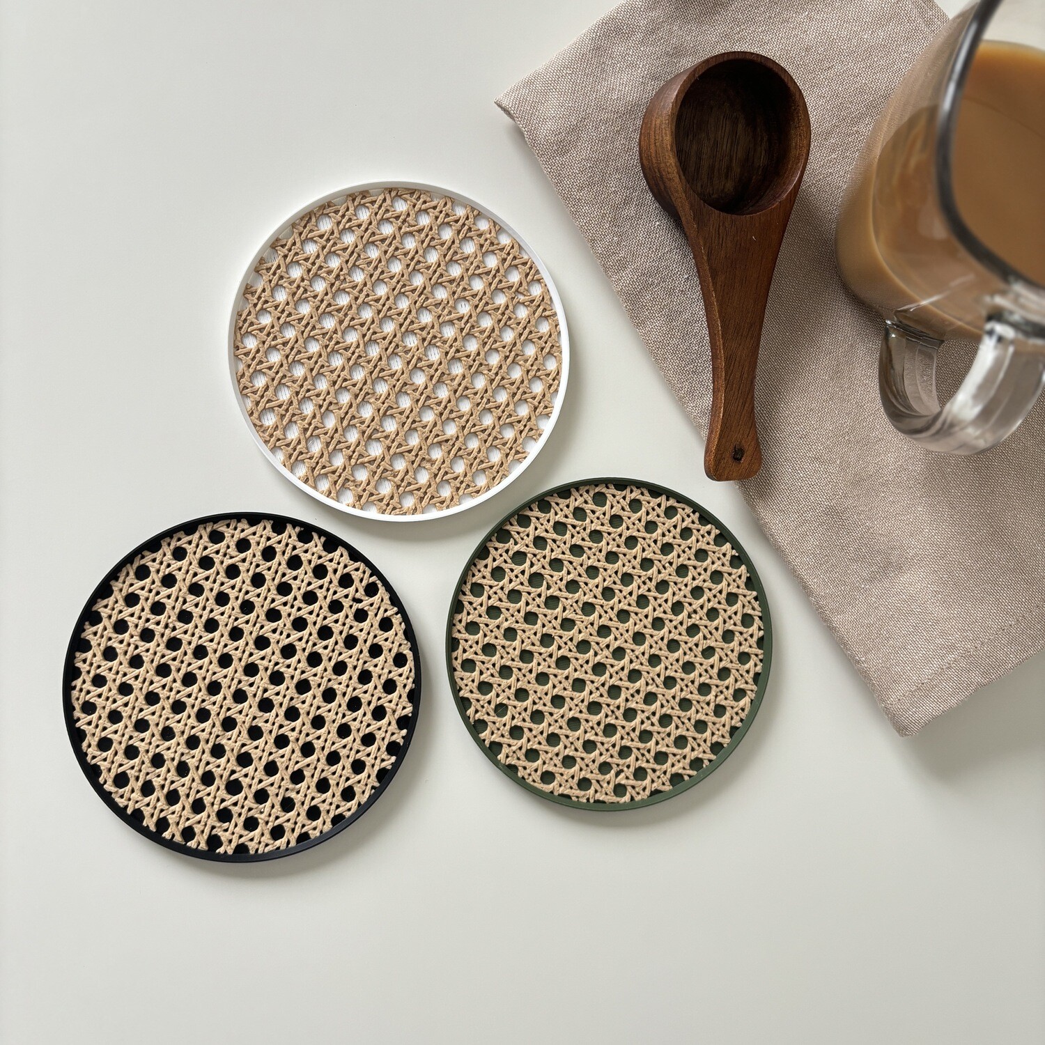 COZI Rattan Coaster (Set of 4)