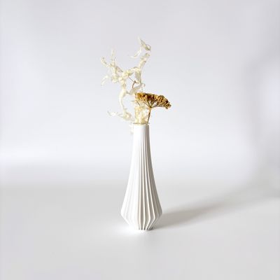 KANJI Floral Bud Vase