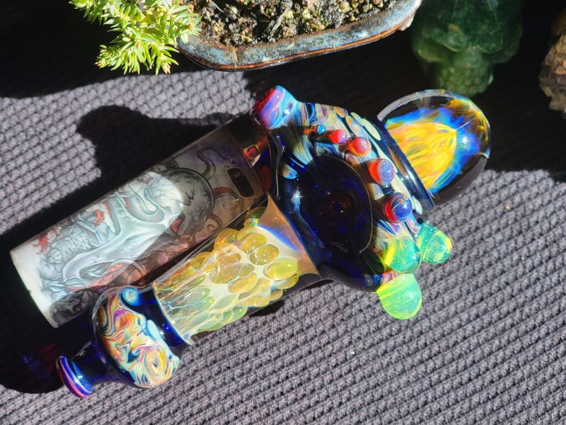 Handmade Collectible Glass Art Tobacco Pipe