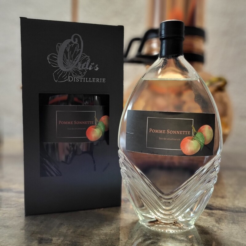 Eau-de-vie artisanale de Pommes Sonnette - Édition très limitée