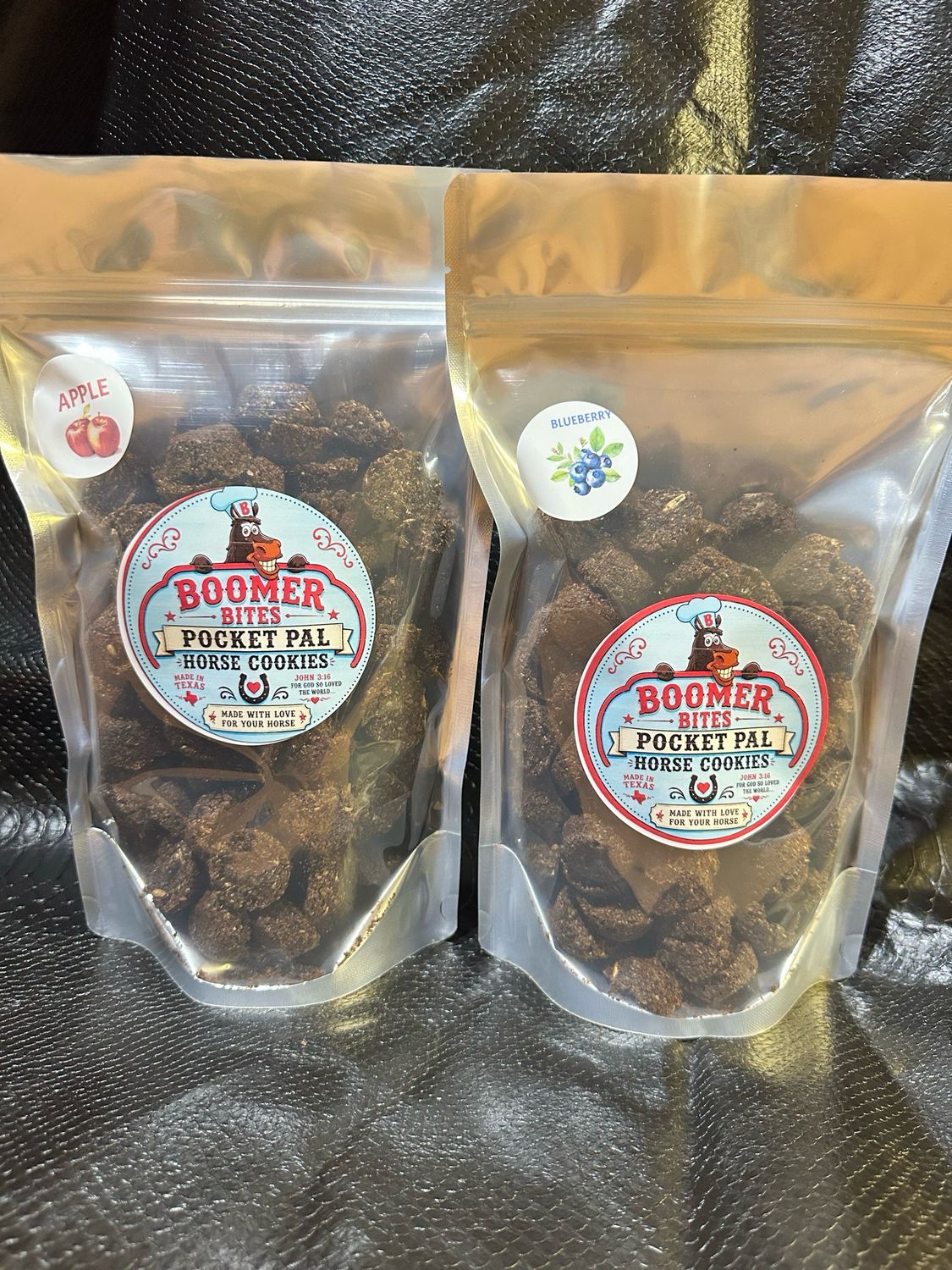 Mini Apple Boomer Bite Pocket Pal Cookies