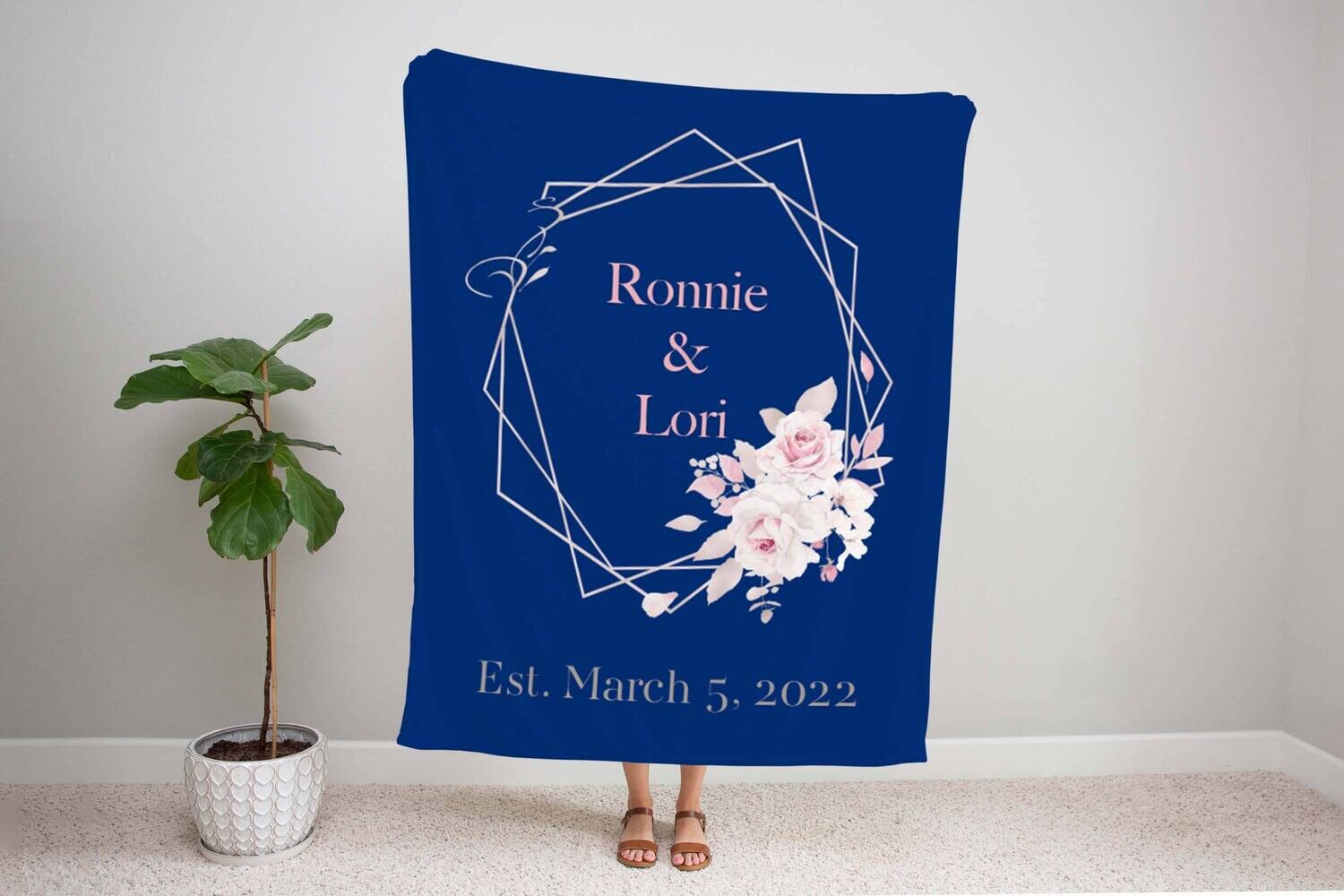 Couples Anniversary Name Floral Cuddle Blanket Gift, Valentines gift, Custom Newly Wed Gift, Personalized Bridle Gift, Wedding Shower Gift