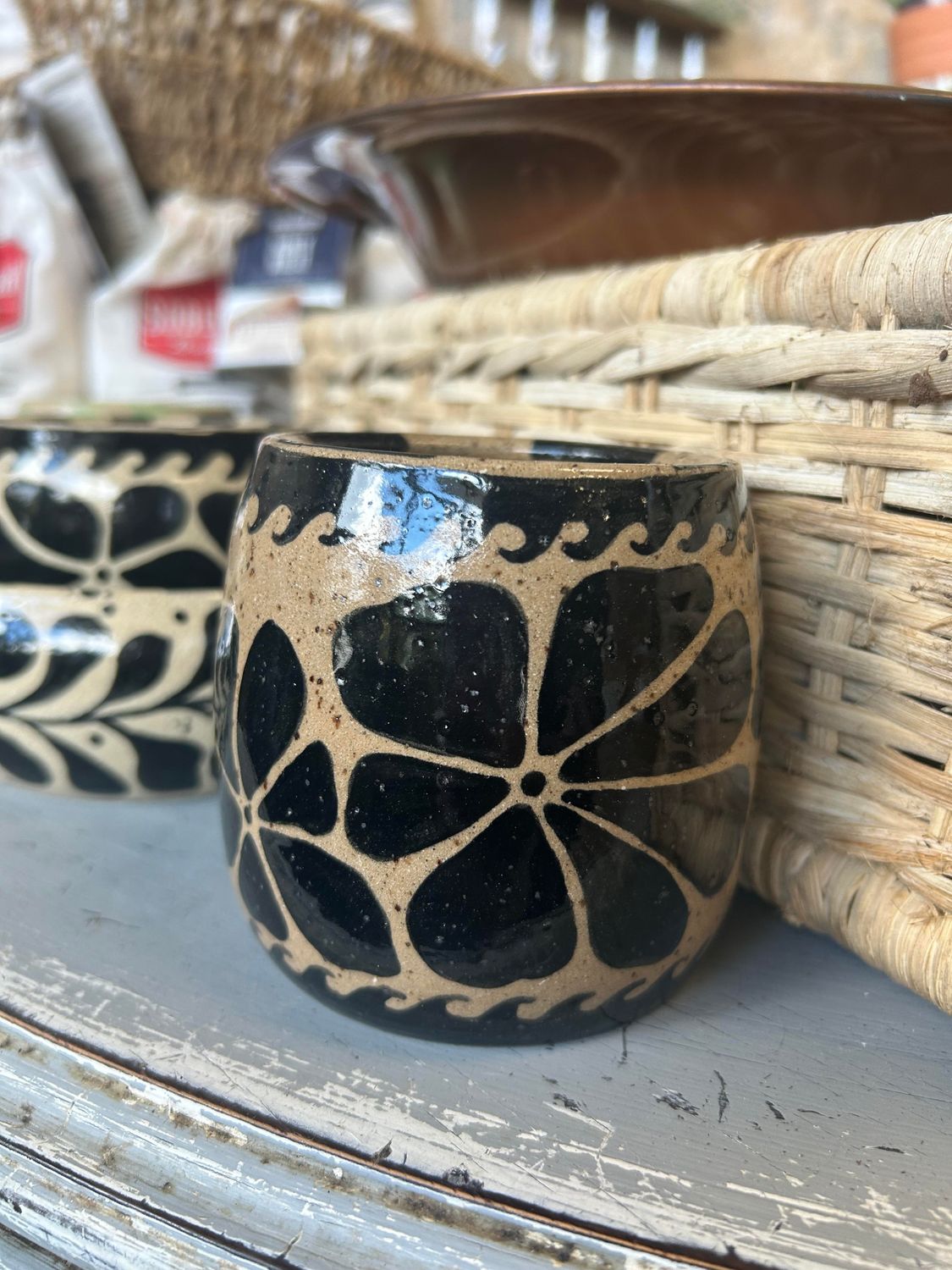 Sam's Pottery: 016 Black and Tan Hand Painted Flower Tall pot