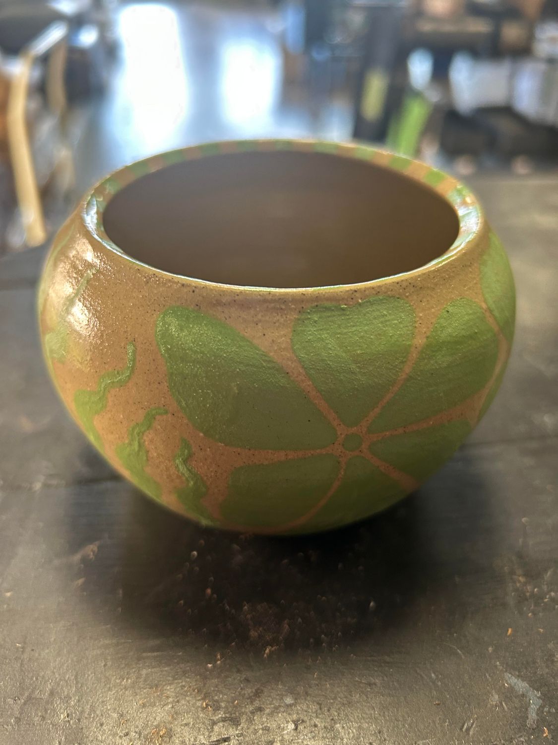 Sam&#39;s Pottery: 023 Green and Tan Handpainted Flower 5 inch pot