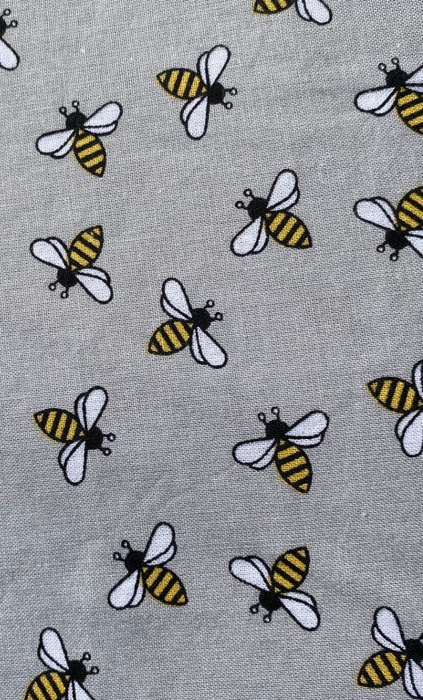 Bumble Bee in Gray